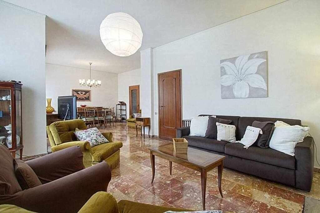 Frati Bigi With Two Bedrooms And Parking Флоренція Екстер'єр фото